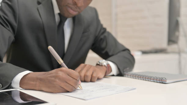 Understanding Cheque Bounce Lawyer for Tis Hazari Court Matters